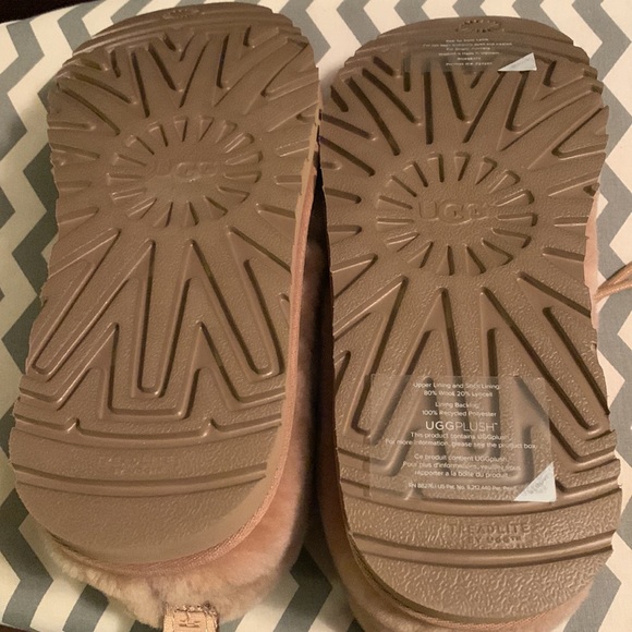 Ugg Neumel NEW chukka boot - Picture 4 of 8